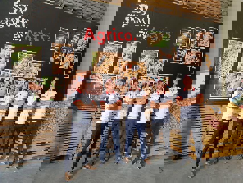 5470100641046192378 121