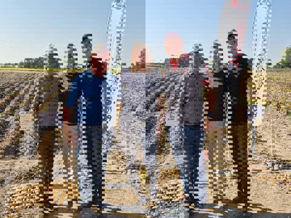 457697487 979770377280824 7773967743816643435 30.09.24